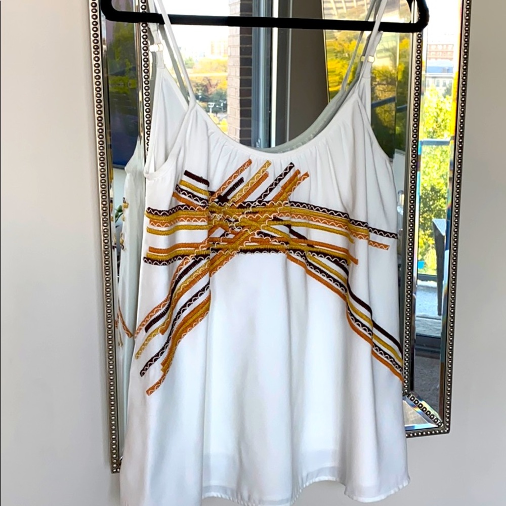 Mochi hand embroidered White tank top, Size M, NWT